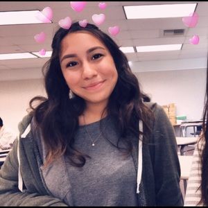 Meet your Posher, Ashley